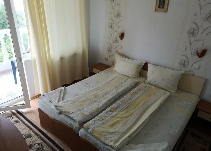 Anele,kiten Πανσιόν